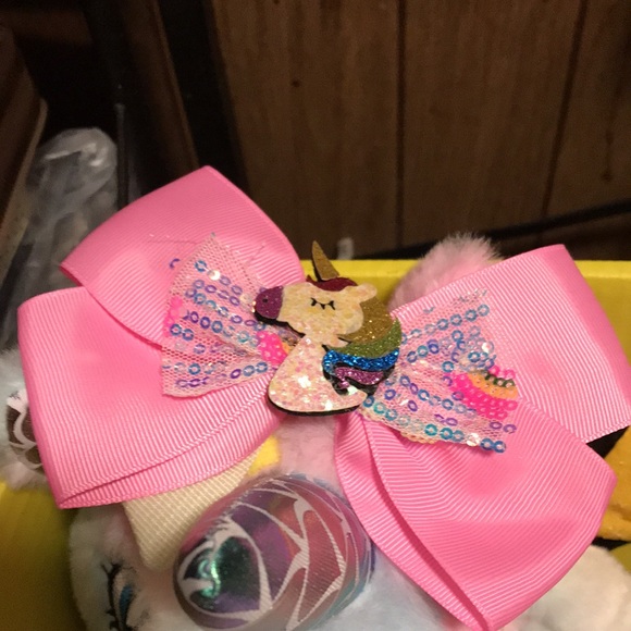 UNICORN 🦄 GIRLS BUNDLE - Picture 14 of 16